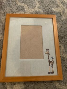 Frame with Playful Giraffe Accent